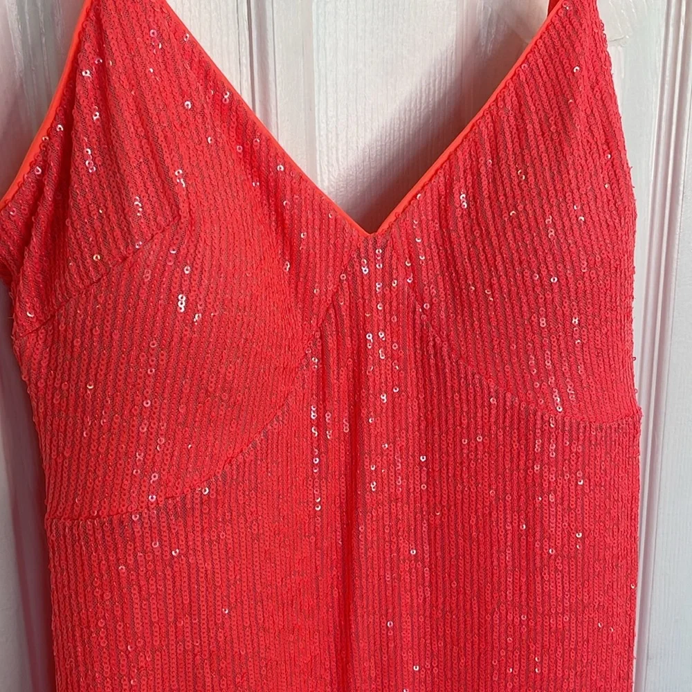 SIENA CORAL ALLOVER SEQUINS SPAGHETTI STRAP MIDI DRESS SIZE 14 NWT